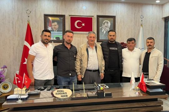 Sorgun Muhtarlar Derneği Başkanı ve Yönetim Kurulun dan  Esnaf Odasına Ziyaret.